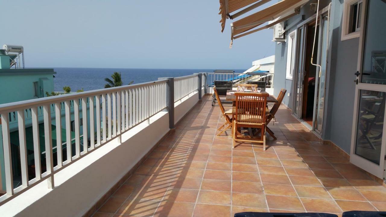 Ferienwohnung Atico Con Vistas Al Mar Puerto De Naos Exterior foto